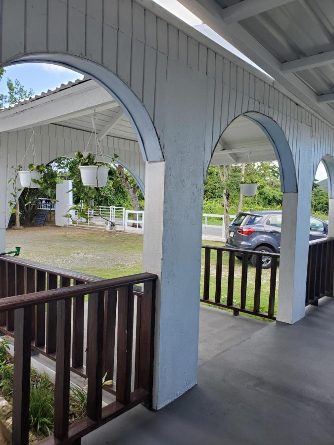Crab Island Adventures Apartments Vieques Ngoại thất bức ảnh